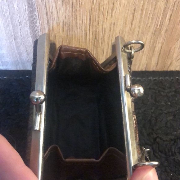 Divine Vintage Faux Alligator Piece! - Picture 6 of 6